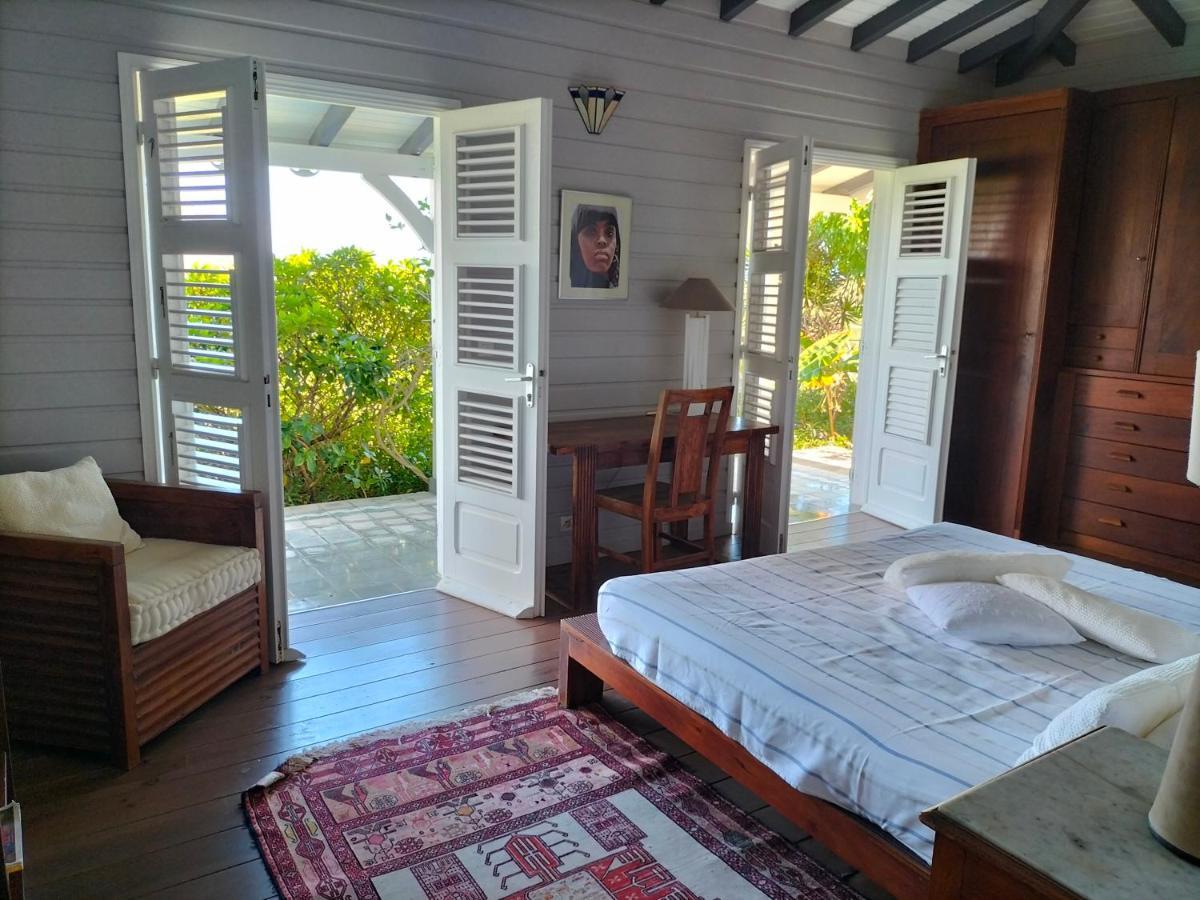 Les Hauts De La Baie Terre-de-Bas ภายนอก รูปภาพ